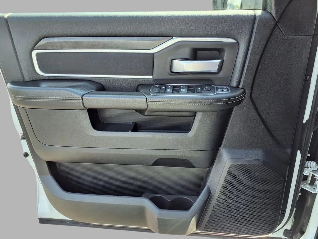 Used 2024 White Ram Big Horn image 18