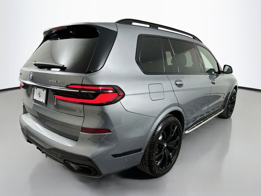 Used 2023 Skyscraper Grey Metallic BMW xDrive40i image 5