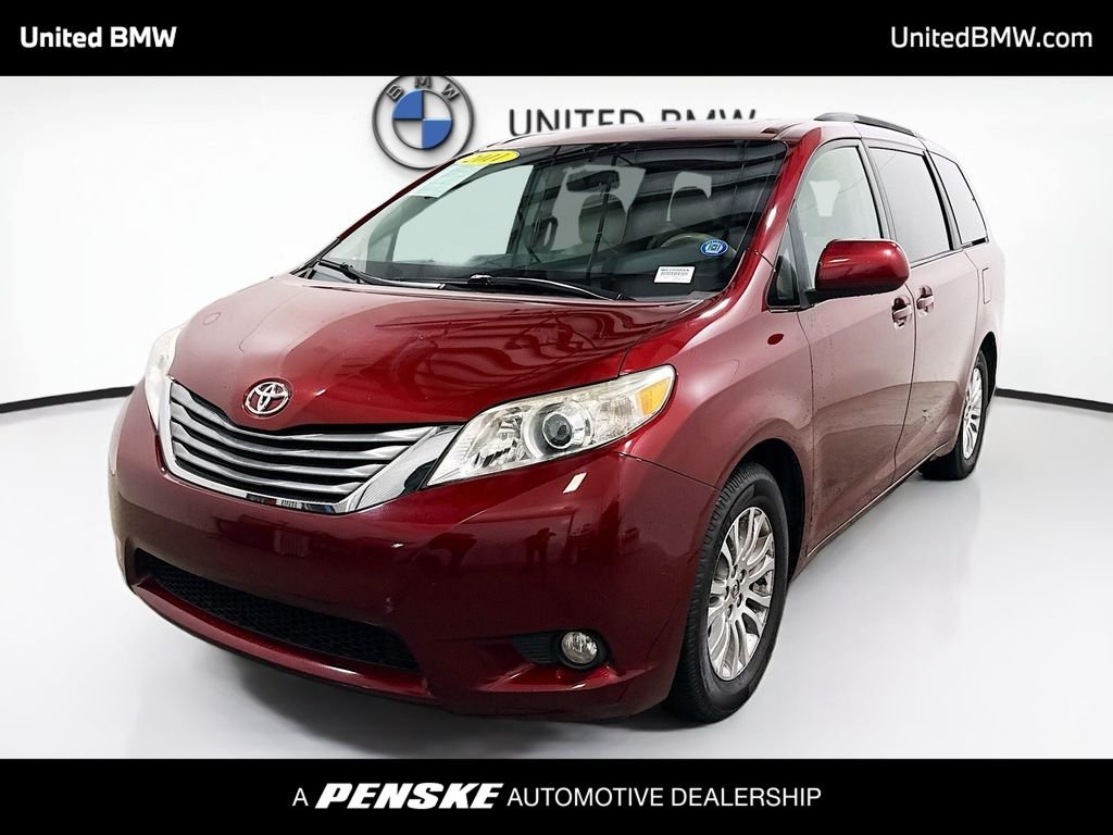 2011 Toyota Sienna XLE