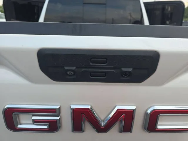 Used 2019 WHITE FROST TRICOAT GMC SLT image 14