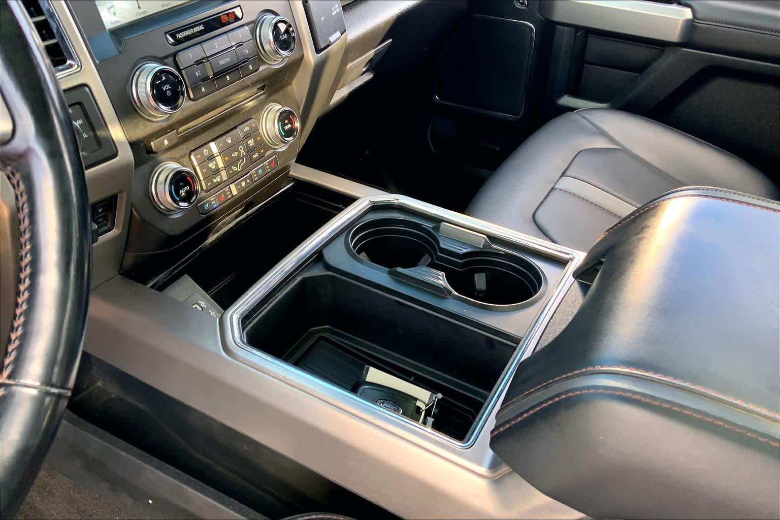 Used 2018 Ingot Silver Metallic Ford Platinum image 17