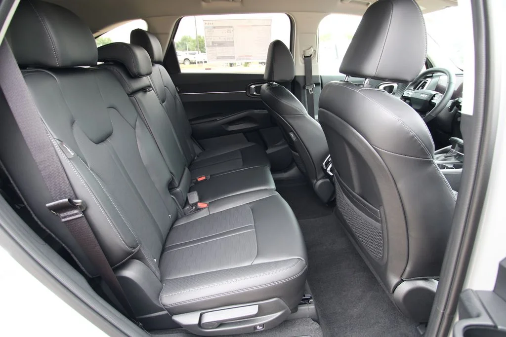 New 2026 Gray Kia S image 9
