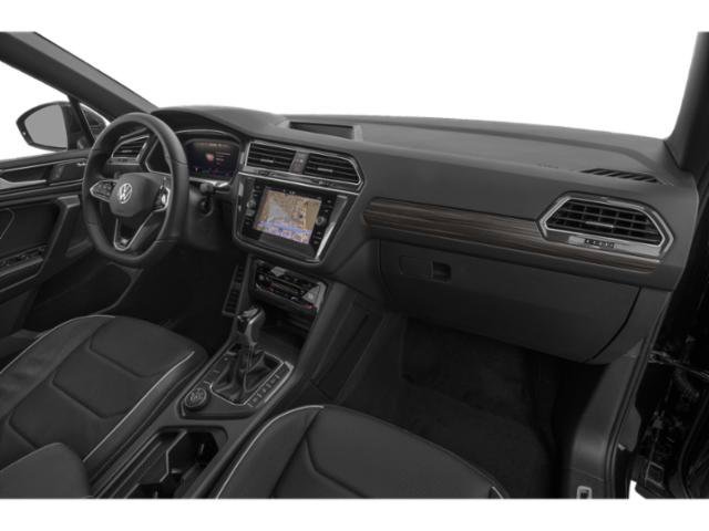 Used 2024  Volkswagen SEL R-Line image 15