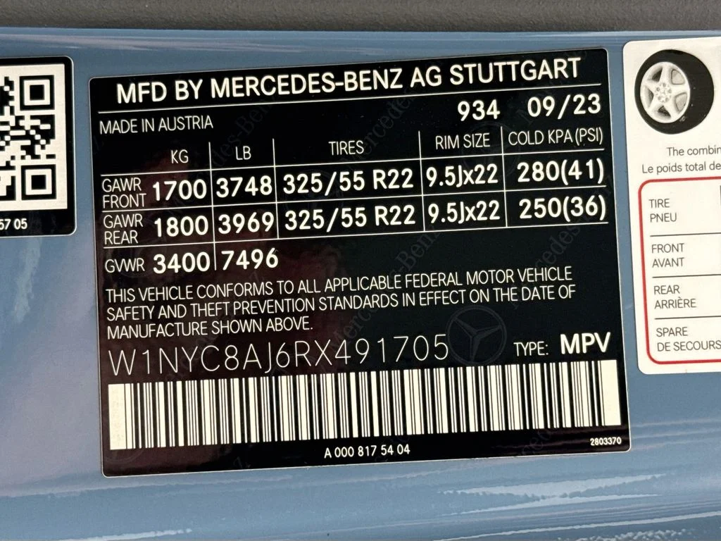 Used 2024 MANUFAKTUR China Blue Non-Metallic Mercedes-Benz G 63 AMG® image 34