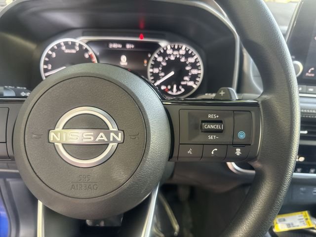 Used 2023 Blue Nissan SV image 17