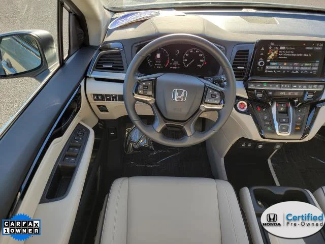 2026 Honda Odyssey Touring - Photo 13
