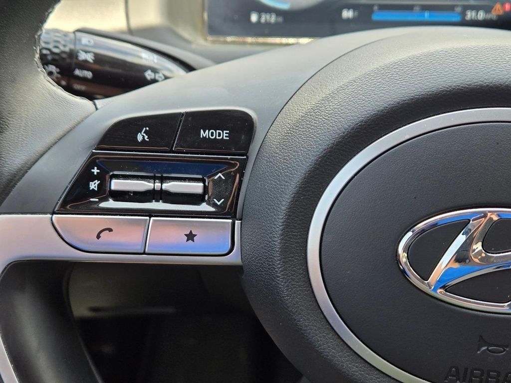 Used 2024 Gray Hyundai SEL image 23