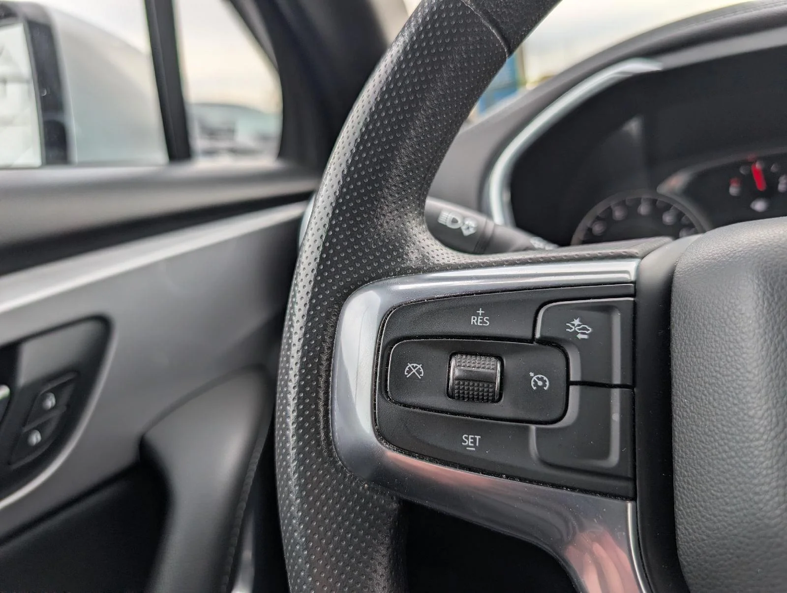Used 2021 Silver Ice Metallic Chevrolet LT image 11