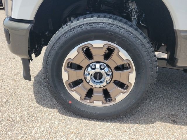 New 2026 White Ford King Ranch image 34