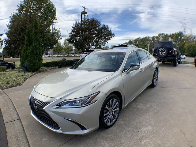 2021 Lexus ES 350