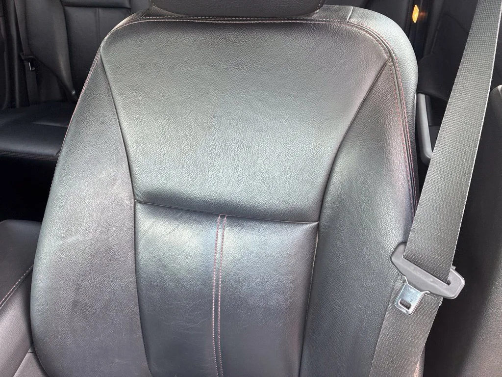 Used 2014  Ford SEL image 6