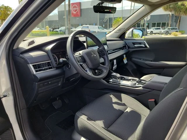 Used 2026 Silver Mitsubishi ES image 12
