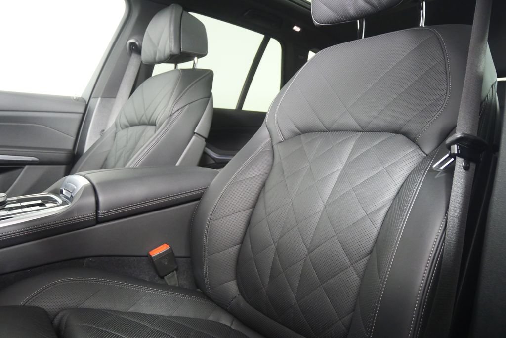 Certified Used 2026 Skyscraper Grey Metallic BMW sDrive40i image 10