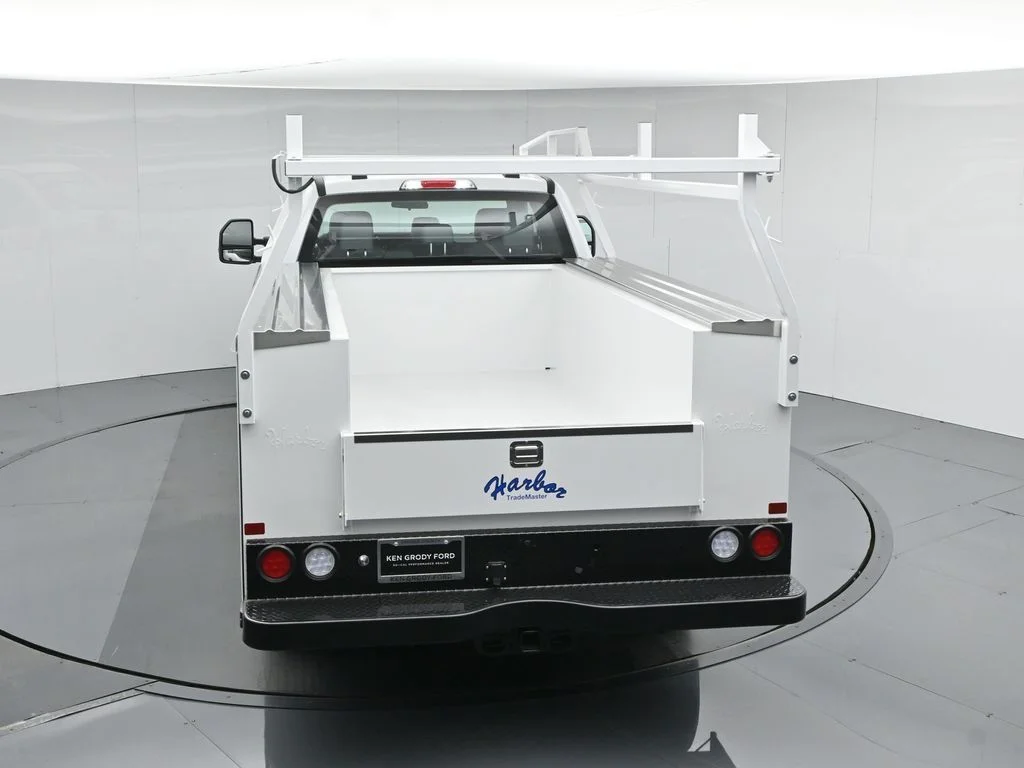 New 2026 Oxford White Ford XL image 46