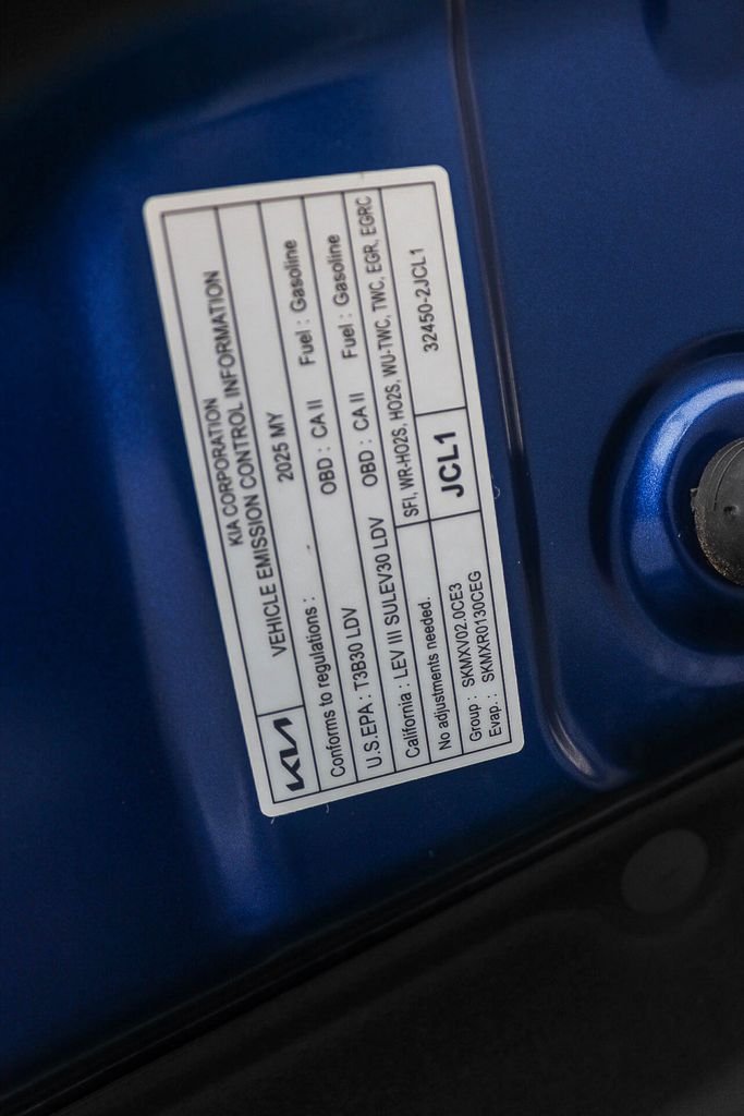 Used 2025 Blue Kia LXS image 27