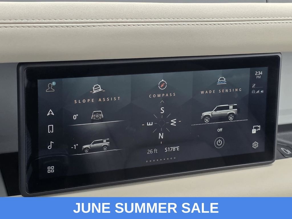 Used 2023 Green Land Rover SE image 23