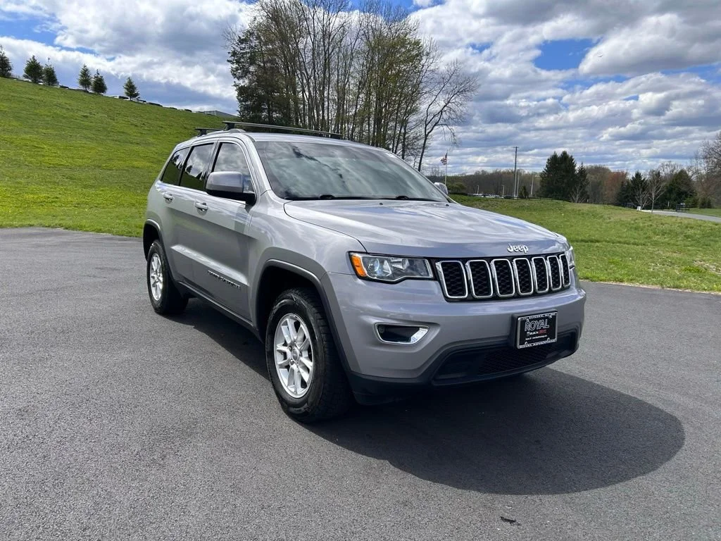 2019 Jeep Grand Cherokee Laredo E 4WD's photo