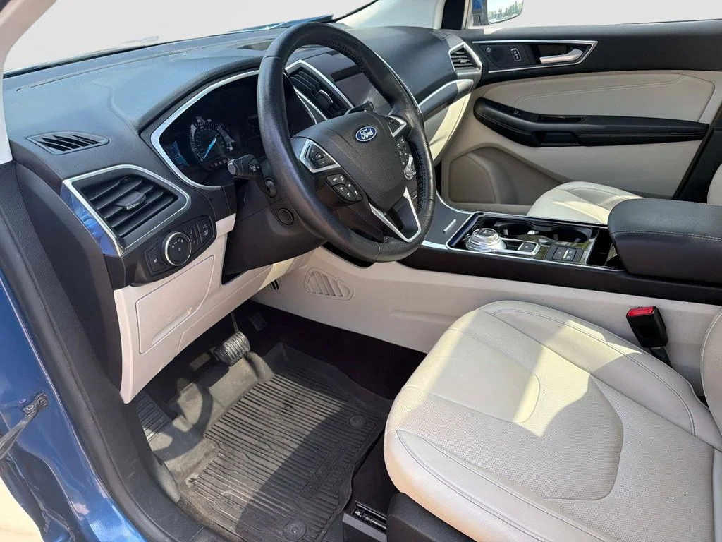 Used 2020 Blue Ford Titanium image 22