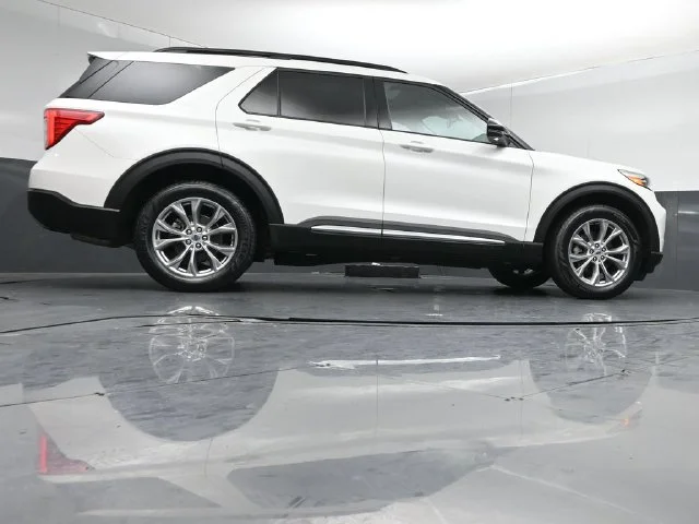 Certified Used 2024 Star White Ford XLT image 44
