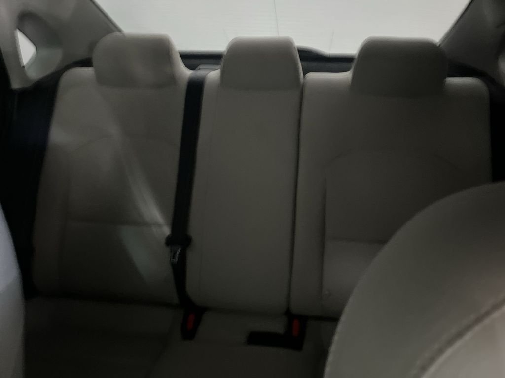 Used 2023 Black Kia LXS image 12