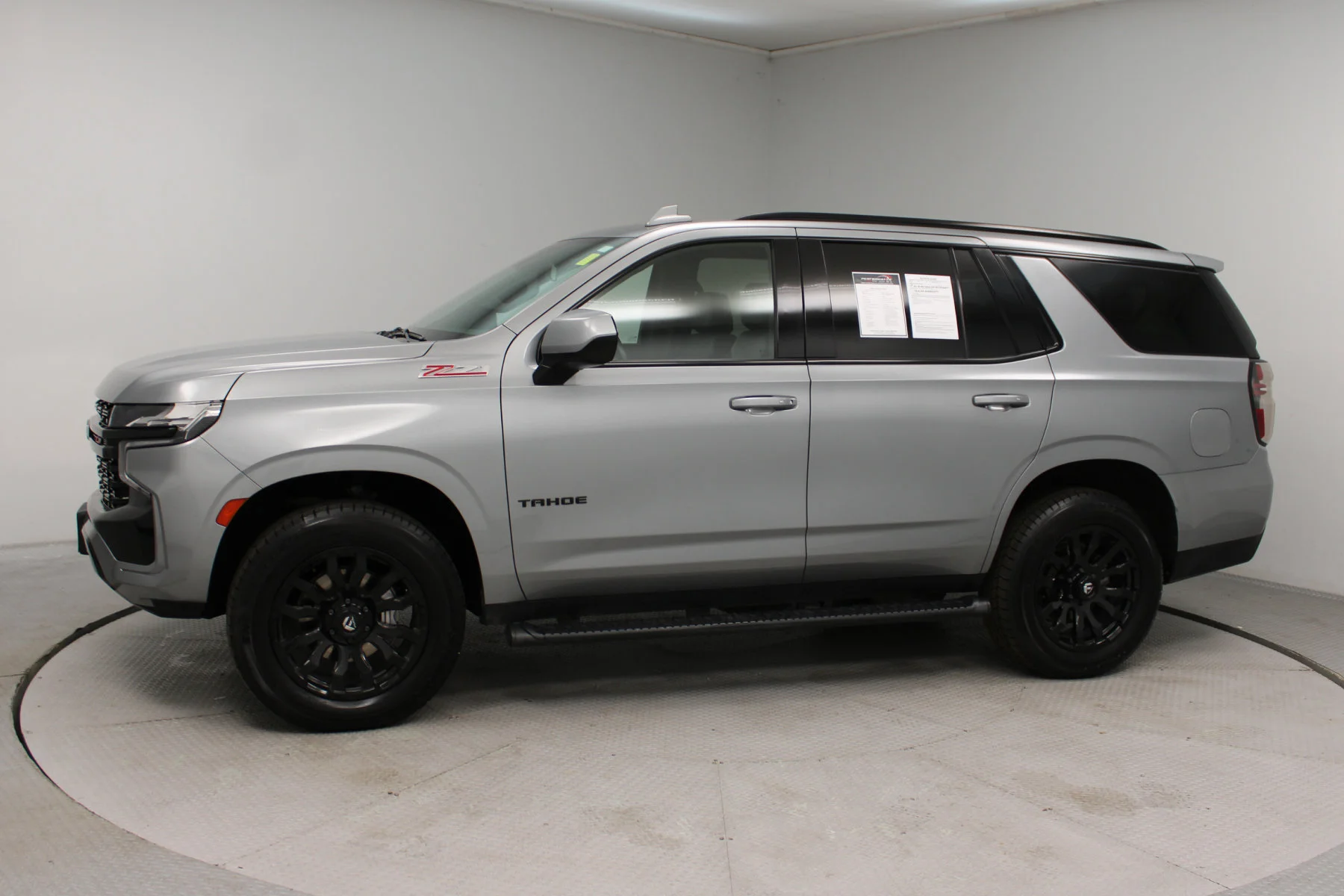 Used 2023 Sterling Gray Metallic Chevrolet 4WD Z71 image 30