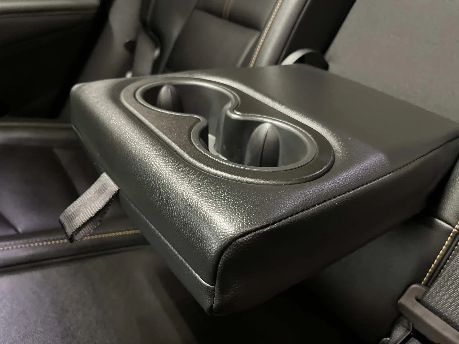 Used 2024 Sterling Gray Metallic Chevrolet Premier image 16