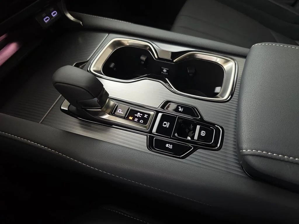 New 2026 White Lexus 500h F SPORT Performance image 23