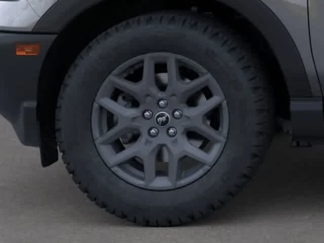 New 2025 Carbonized Gray Metallic Ford Big Bend image 21