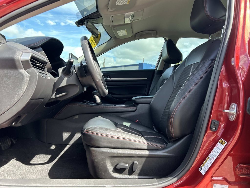 Used 2024 Red Nissan 2.5 SR image 14