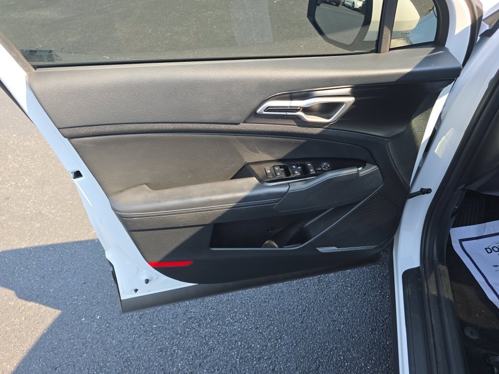 Used 2023 White Kia EX image 14