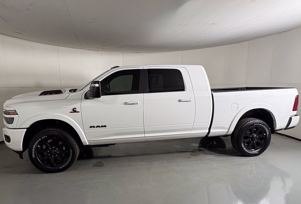 New 2027 Bright White Clear-Coat Paint RAM Laramie image 5