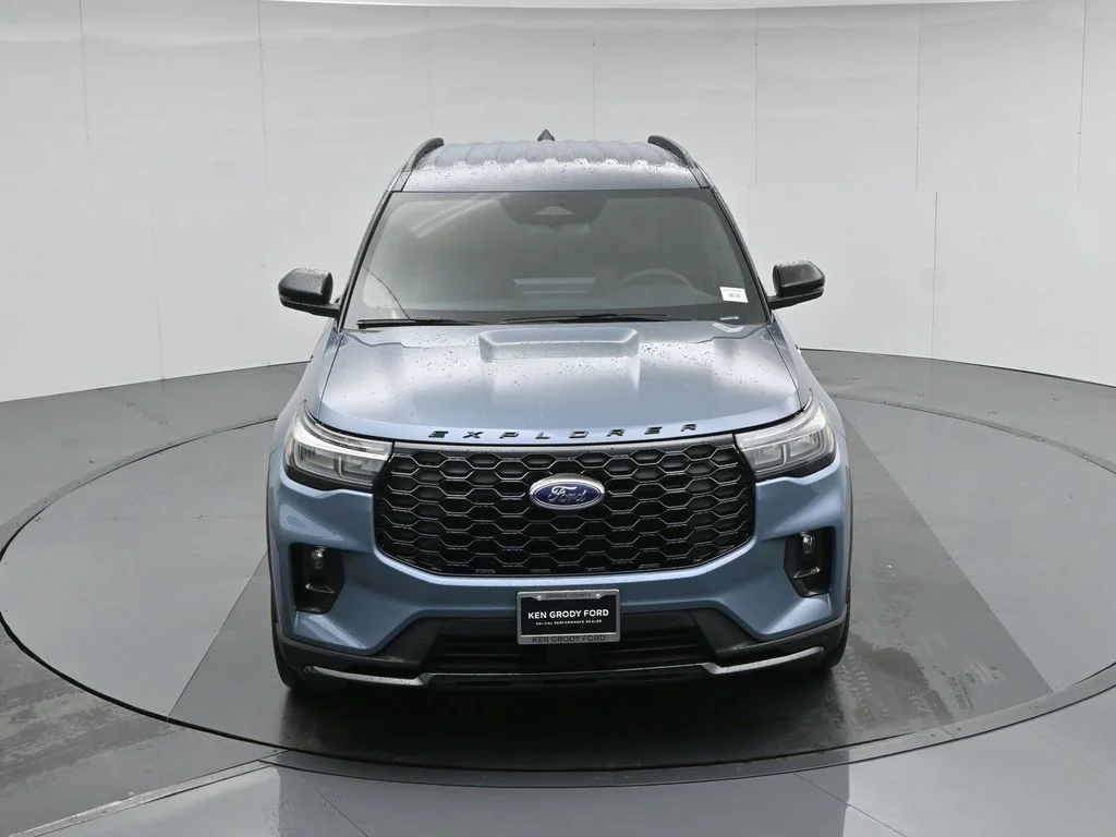 New 2026 Vapor Blue Metallic Ford ST-Line image 37