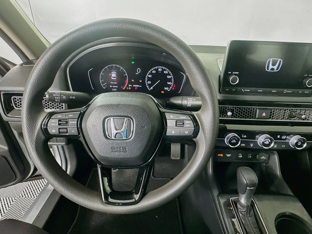 2025 Honda Civic LX - Photo 11