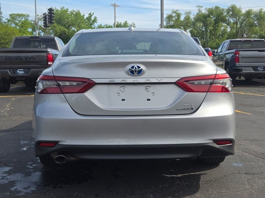 Used 2024 Silver Toyota Hybrid XLE image 13