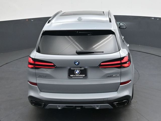 Used 2026 Gray BMW xDrive50e image 27