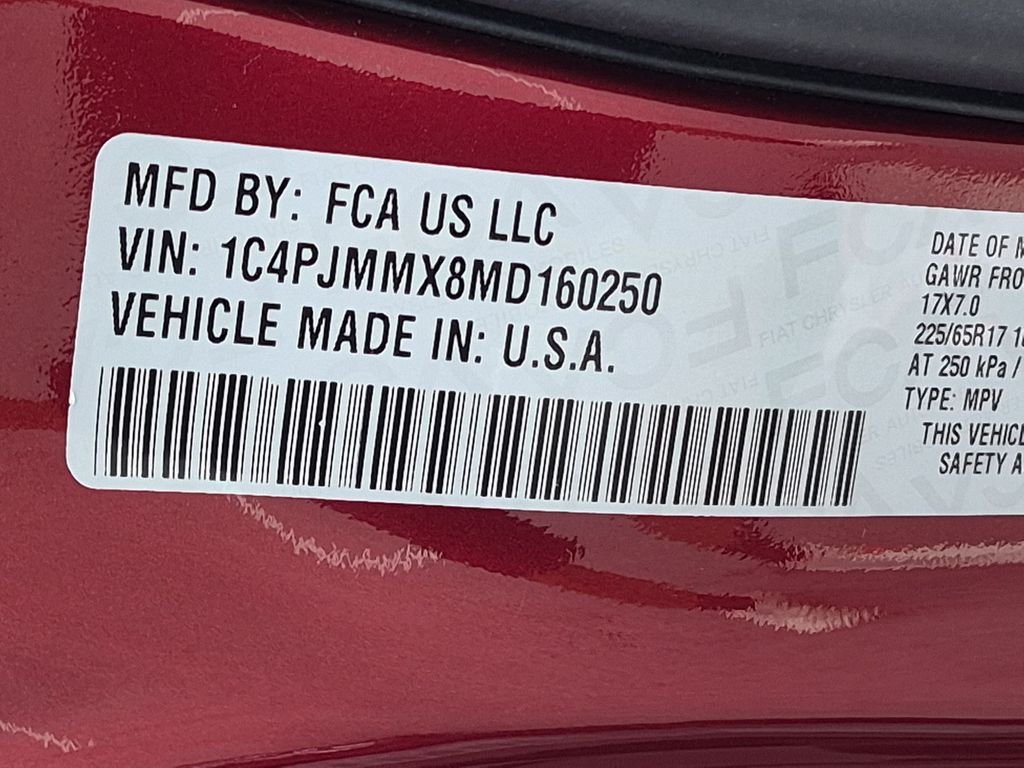 Used 2021 Red Jeep Latitude Lux image 30