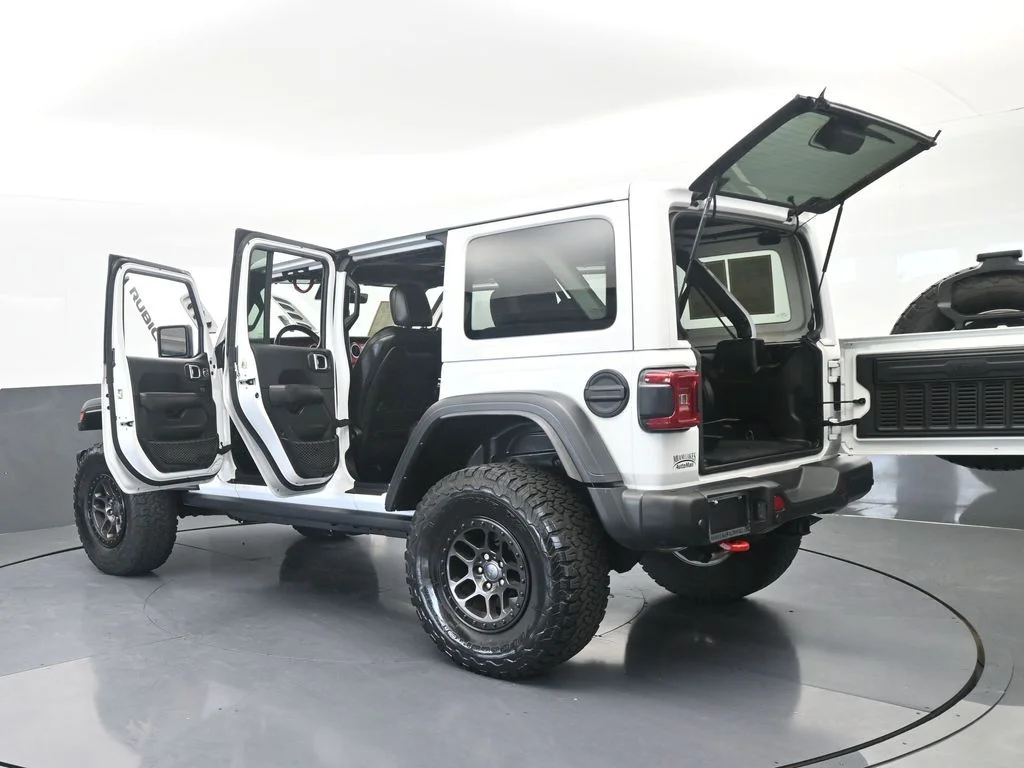 Used 2022 Bright White Clearcoat Jeep Unlimited Rubicon image 78