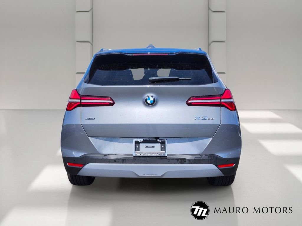 New 2026 Gray BMW 30 xDrive image 4