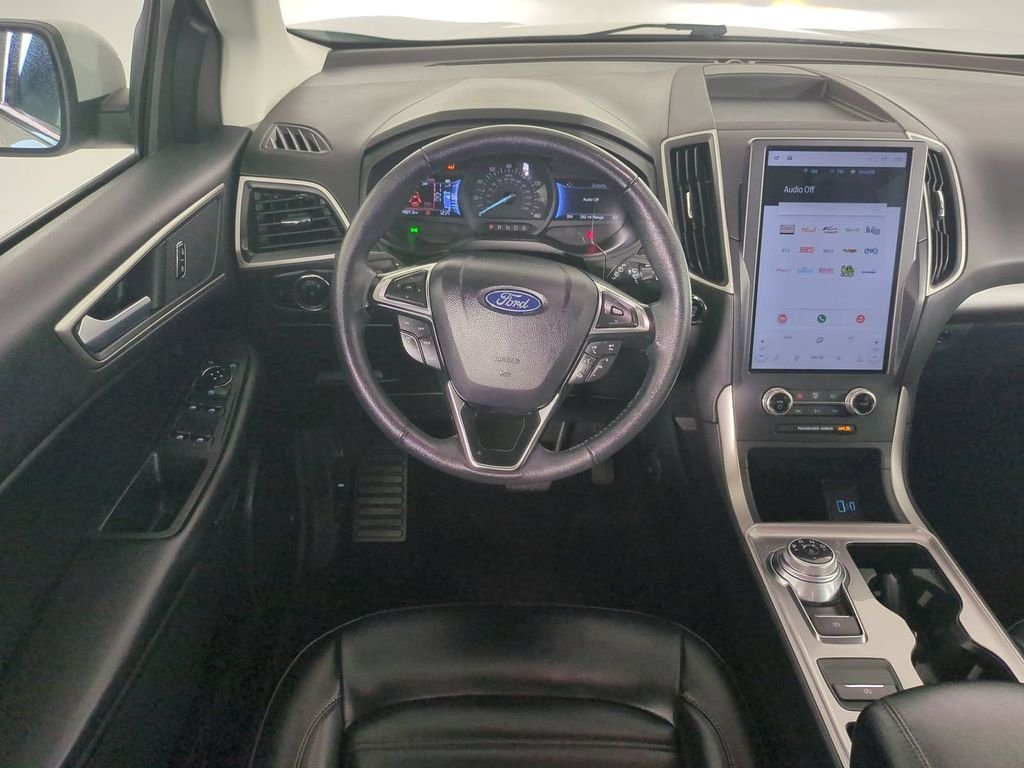 2024 Ford Edge SEL - Photo 18