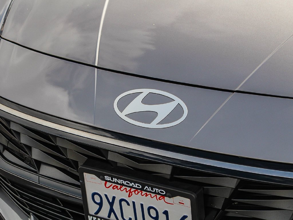 Used 2025 Silver Hyundai Limited image 6