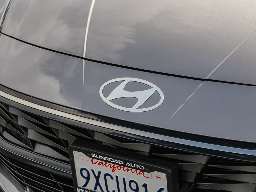 Used 2025 Silver Hyundai Limited image 6