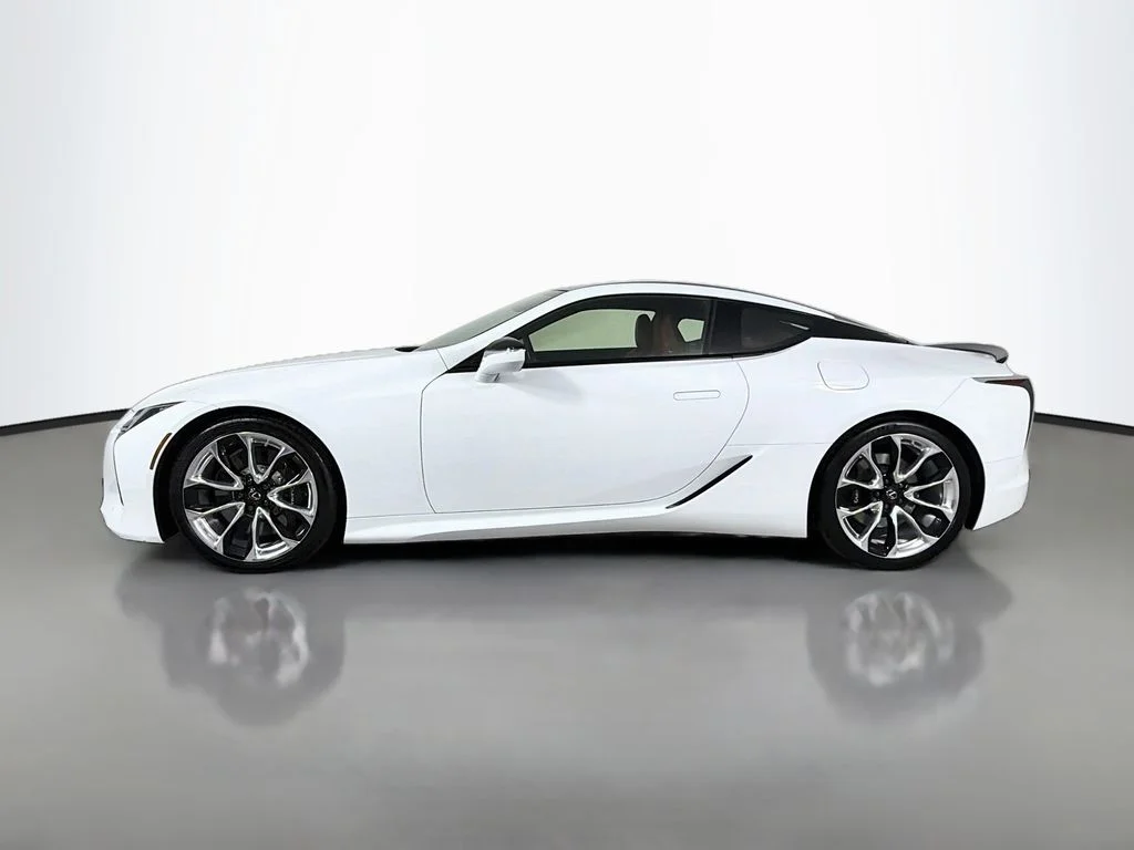 Used 2018 White Lexus 500 image 8