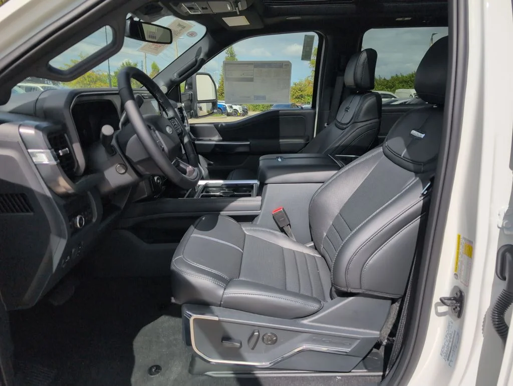 New 2026 White Ford Platinum FX4 image 6