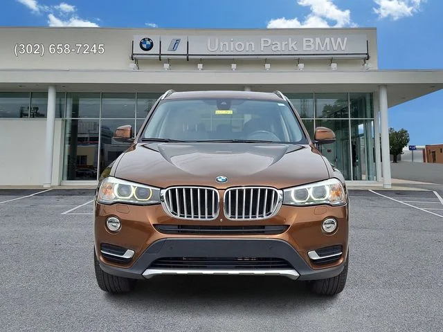Used 2017 Chestnut Bronze Metallic BMW xDrive28i image 2