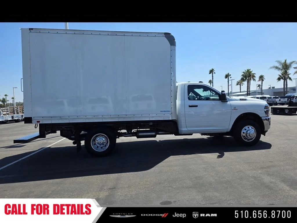 New 2025 Bright White Clear-Coat Exterior Paint RAM Tradesman image 7