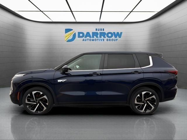 Used 2023 Mitsubishi Outlander Plug-In Hybrid SE with VIN JA4T5UA90PZ039528 for sale in West Bend, WI