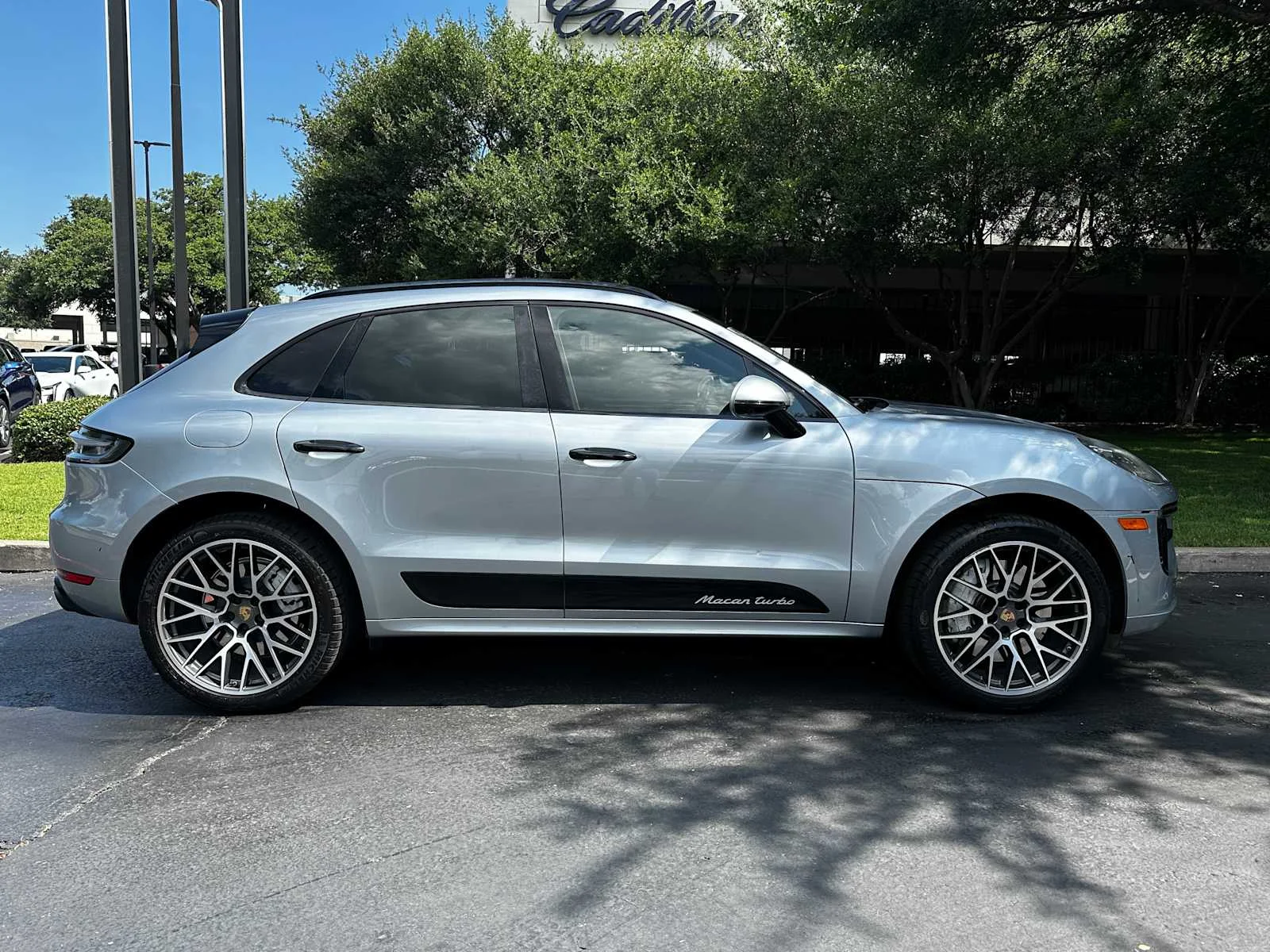 Used 2020  Porsche Turbo image 6