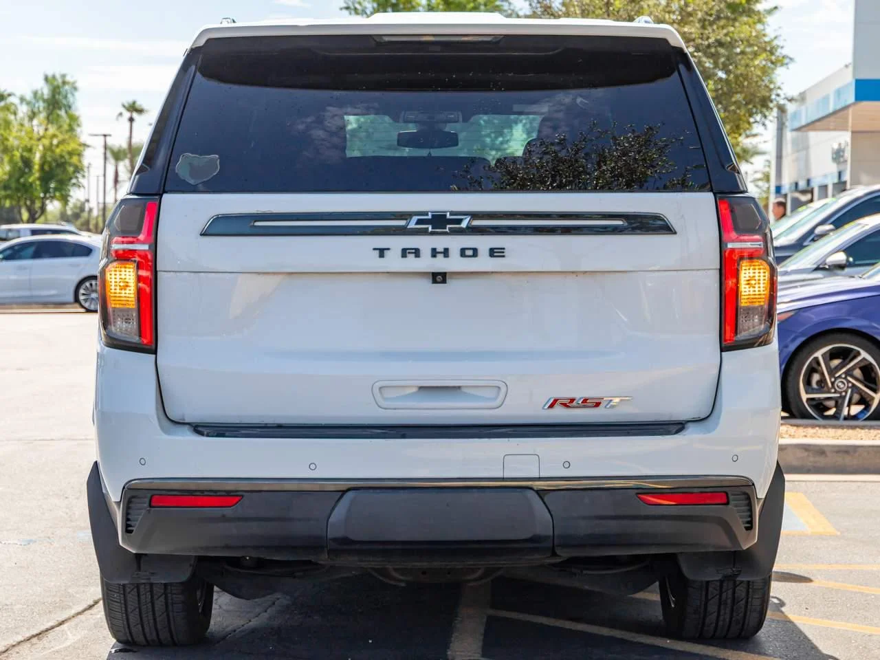 Used 2021 SUMMIT WHITE Chevrolet RST image 5