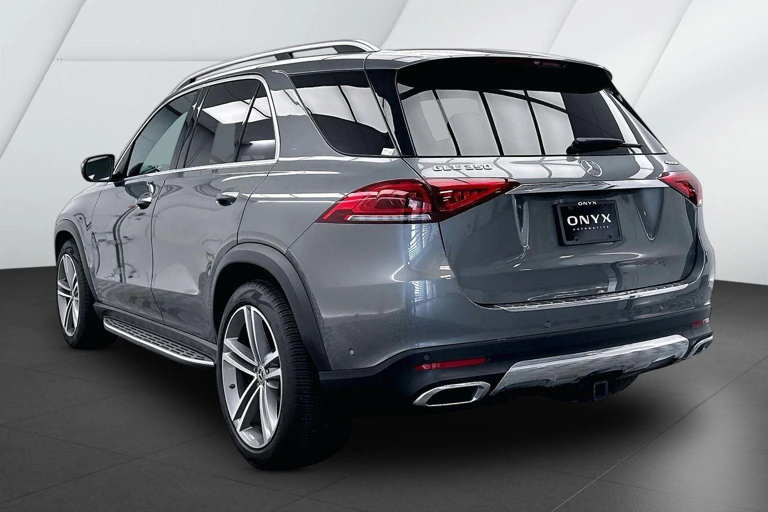 Used 2022 Selenite Grey Metallic Mercedes-Benz GLE 350 image 9