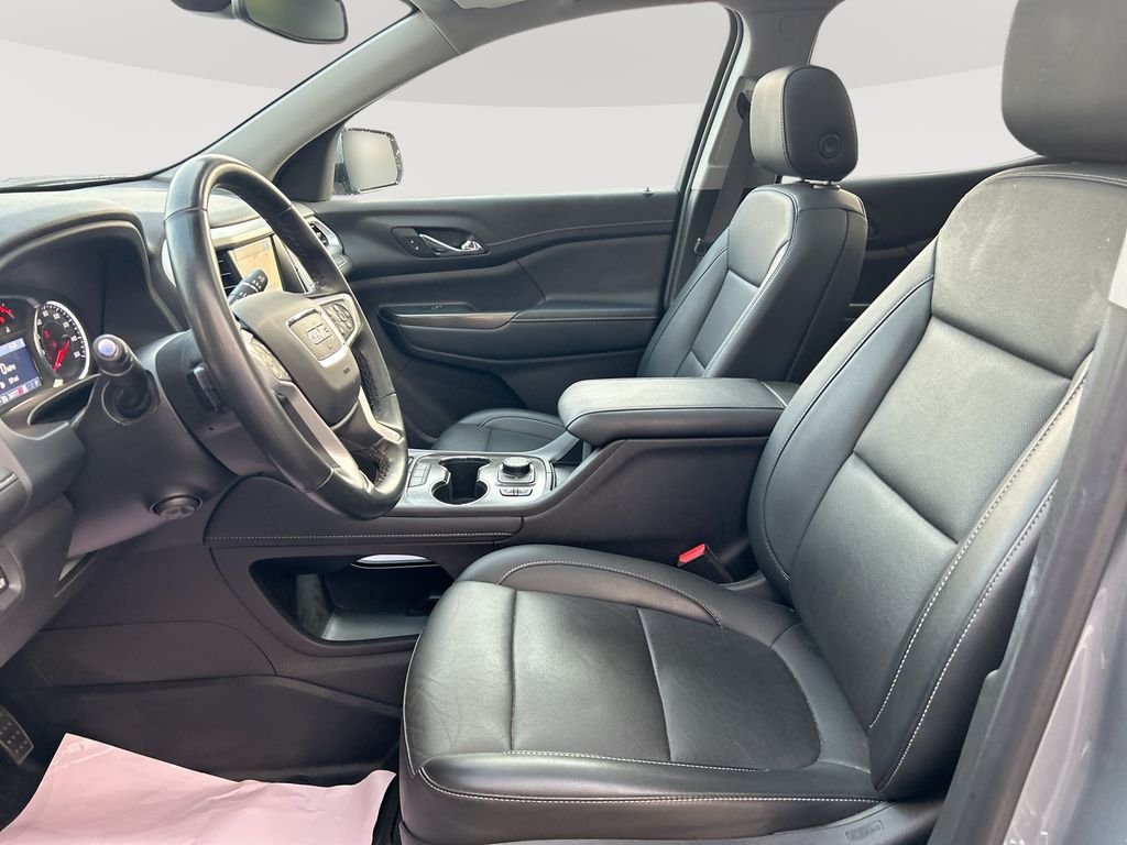 Used 2023 Silver GMC SLT image 25